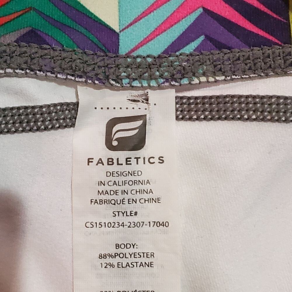 Fabletics Lima Capri Max-Compression Colorful Leggings, Size Medium- - Picture 4 of 12